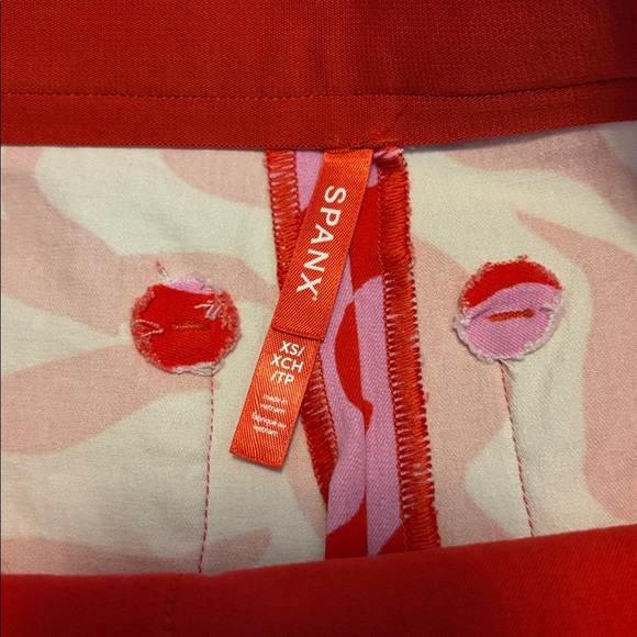 SPANX | shorts XS - Picture 3 of 4